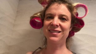 Cum eating Milf in curlers - Erin Electra - PornGO.com